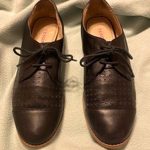 Tesori black shoes Size 10 medium